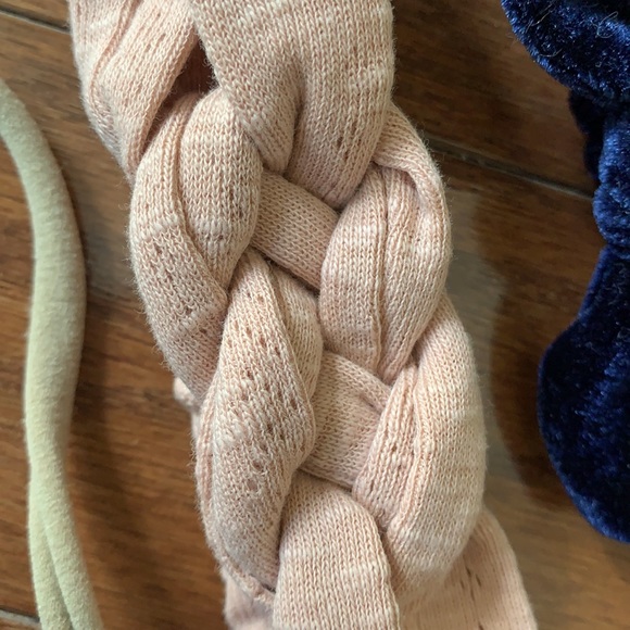 Kate Quinn & Baby Gap Baby Girl Headbands - Bundle of 3 - Velvet Cotton Floral - Picture 3 of 6